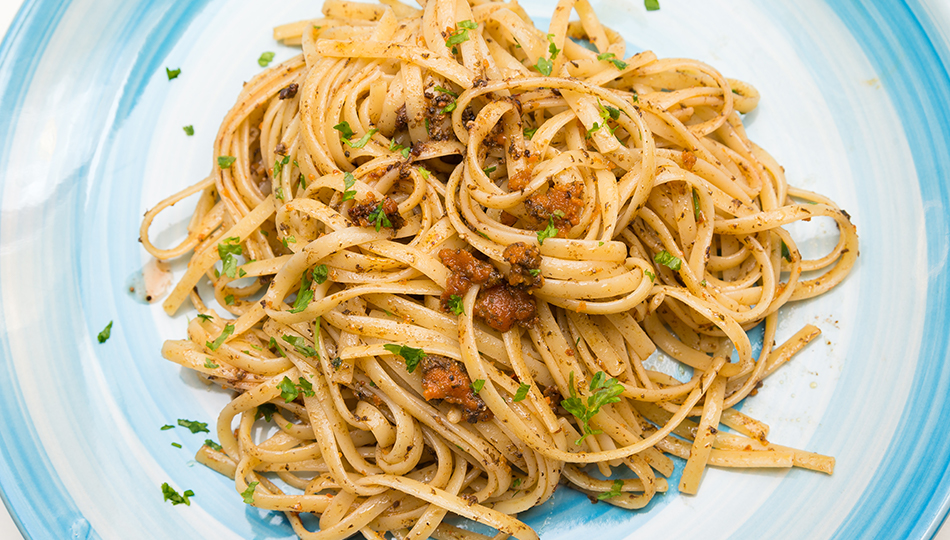 Spaghetti con i ricci di mare